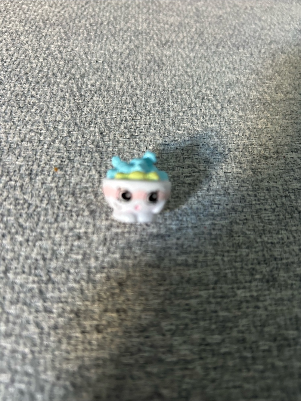 Shopkins Season 7 Candy Bowl miniature